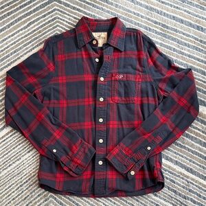Hollister Men's Navy and Red Checkered Shirt